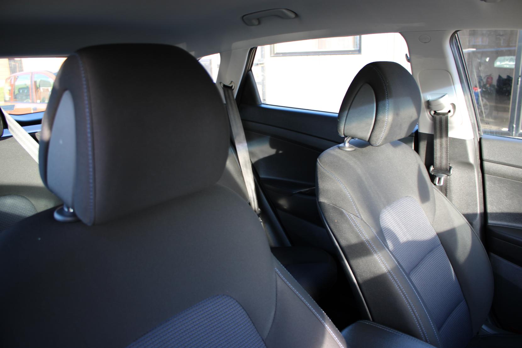 Hyundai TUCSON 1.6 GDi Blue Drive SE Nav SUV 5dr Petrol Manual Euro 6 (s/s) (132 ps)