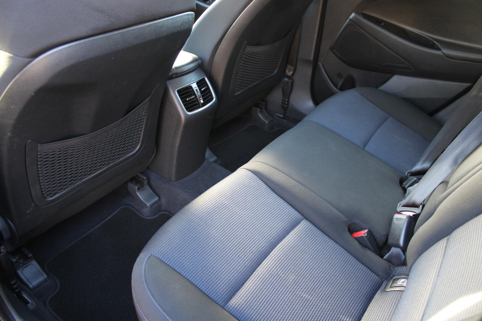 Hyundai TUCSON 1.6 GDi Blue Drive SE Nav SUV 5dr Petrol Manual Euro 6 (s/s) (132 ps)