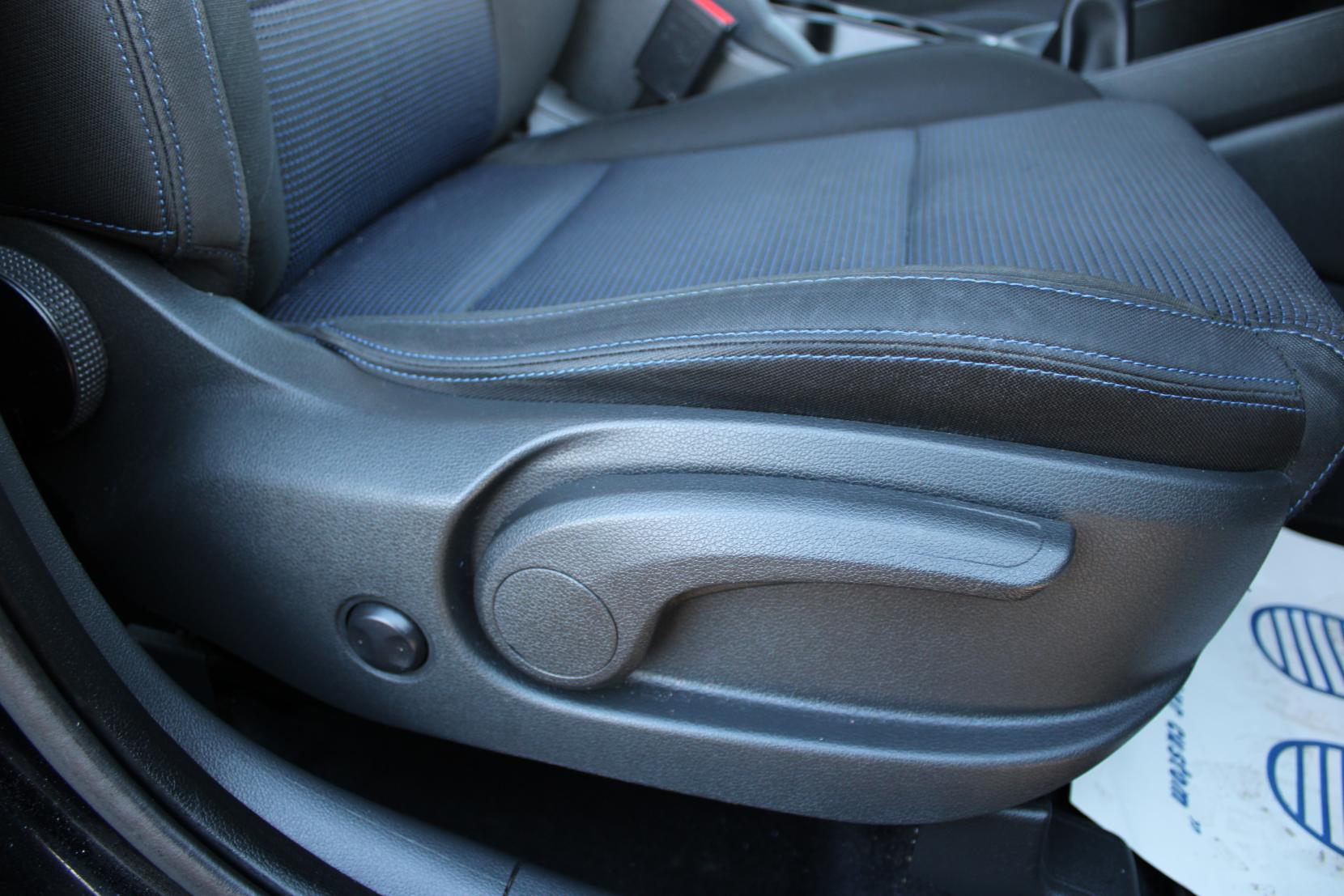 Hyundai TUCSON 1.6 GDi Blue Drive SE Nav SUV 5dr Petrol Manual Euro 6 (s/s) (132 ps)