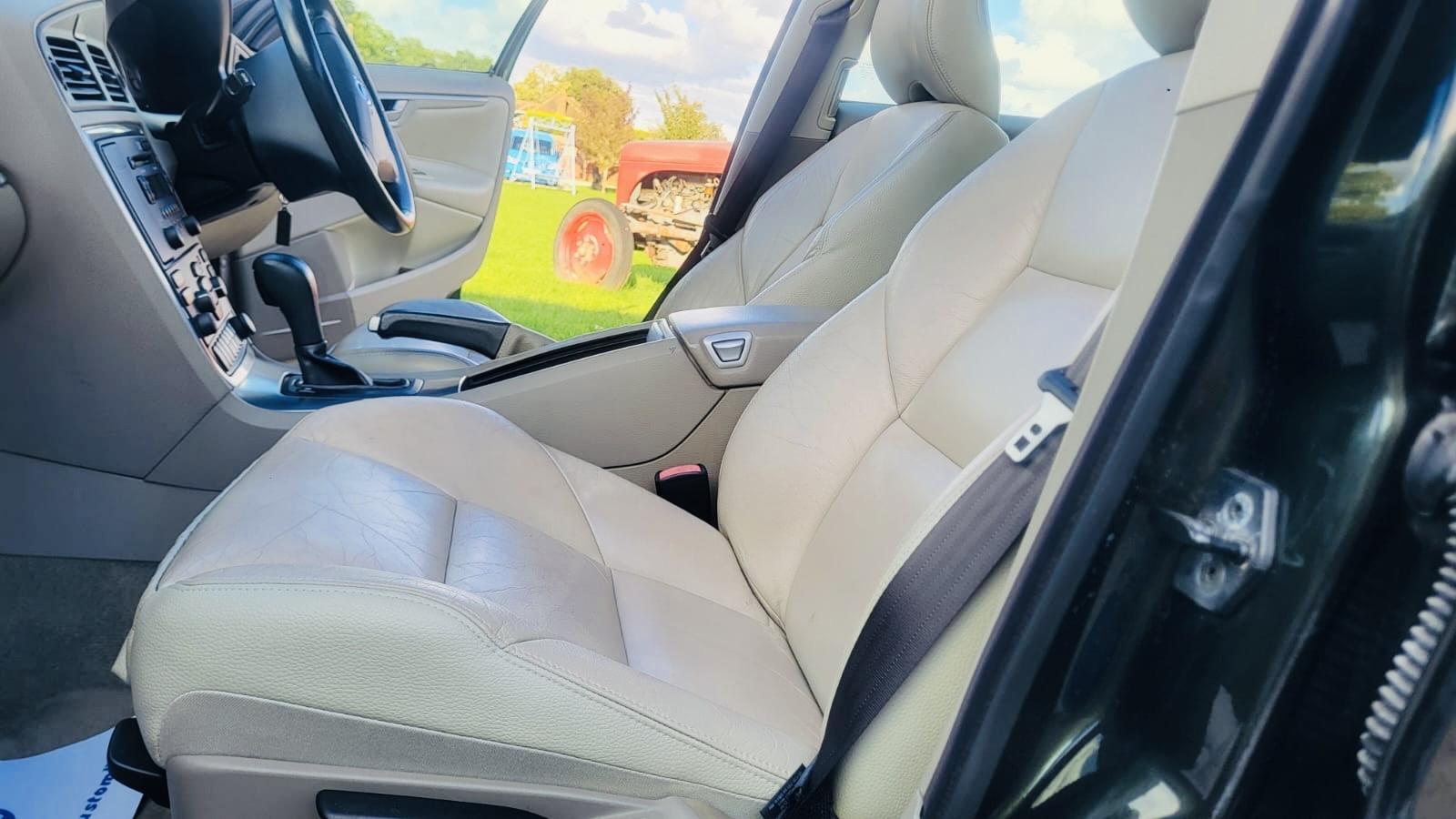 Volvo S60 2.0T S Saloon 4dr Petrol Automatic (227 g/km, 180 bhp)