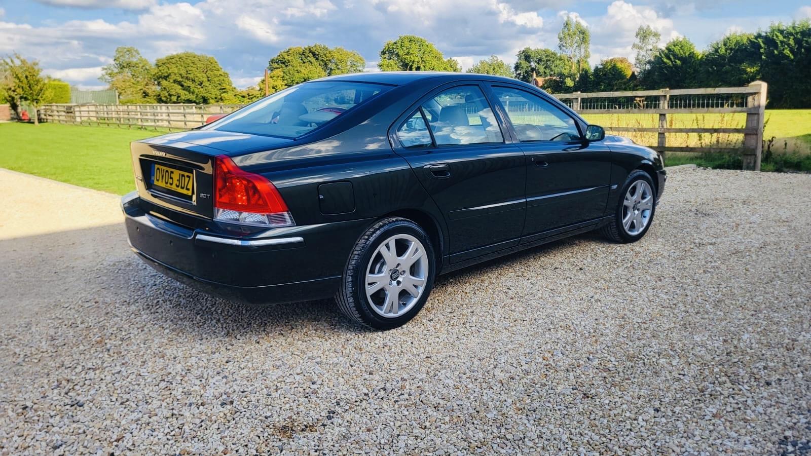 Volvo S60 2.0T S Saloon 4dr Petrol Automatic (227 g/km, 180 bhp)