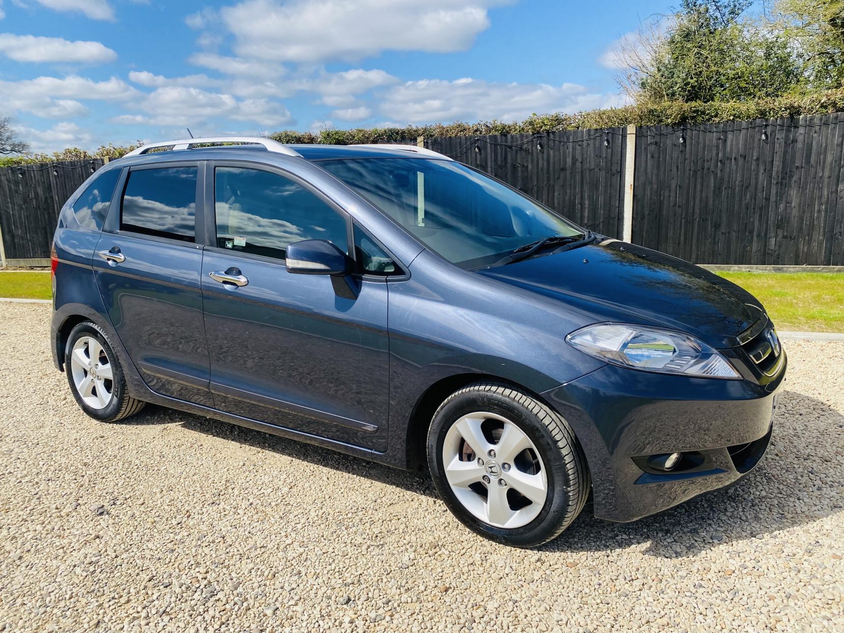 Honda FR-V 1.8 i-VTEC EX MPV 5dr Petrol Automatic (190 g/km, 138 bhp)