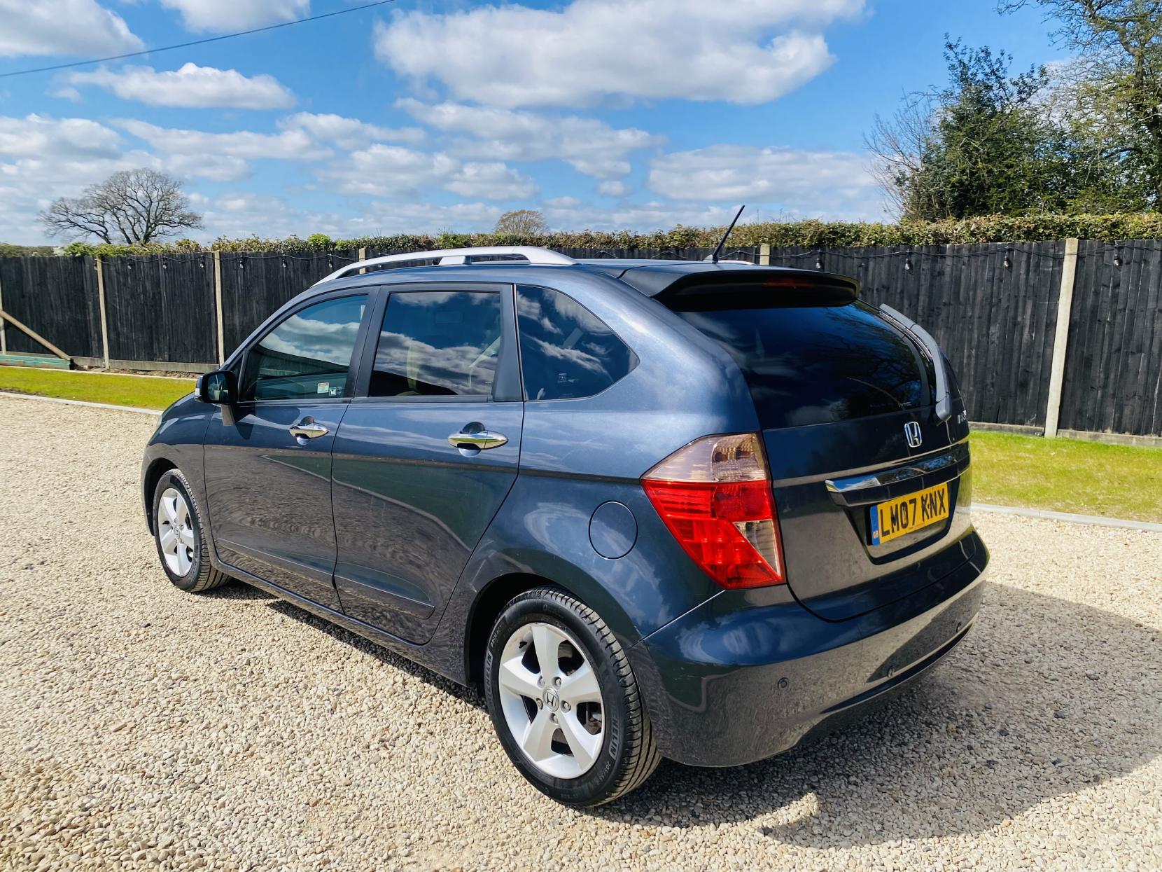 Honda FR-V 1.8 i-VTEC EX MPV 5dr Petrol Automatic (190 g/km, 138 bhp)