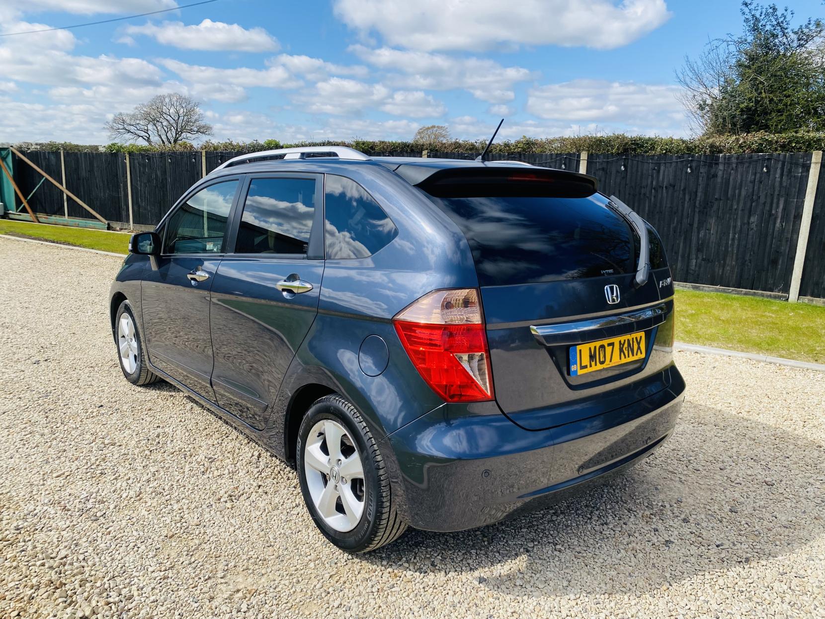 Honda FR-V 1.8 i-VTEC EX MPV 5dr Petrol Automatic (190 g/km, 138 bhp)