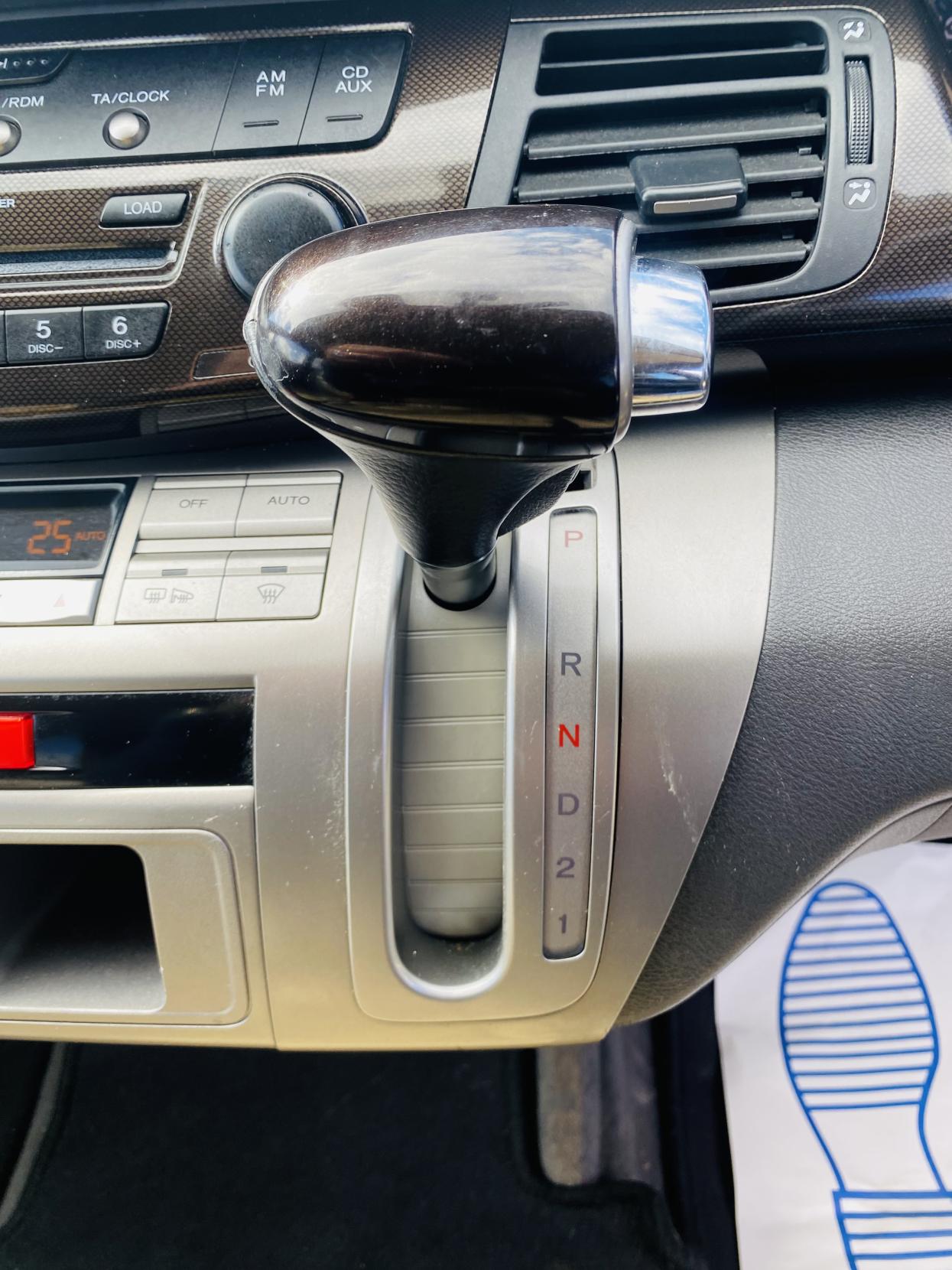 Honda FR-V 1.8 i-VTEC EX MPV 5dr Petrol Automatic (190 g/km, 138 bhp)