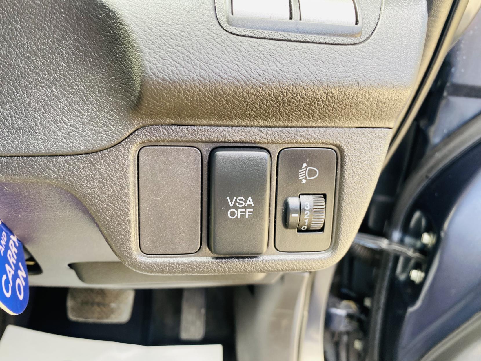 Honda FR-V 1.8 i-VTEC EX MPV 5dr Petrol Automatic (190 g/km, 138 bhp)