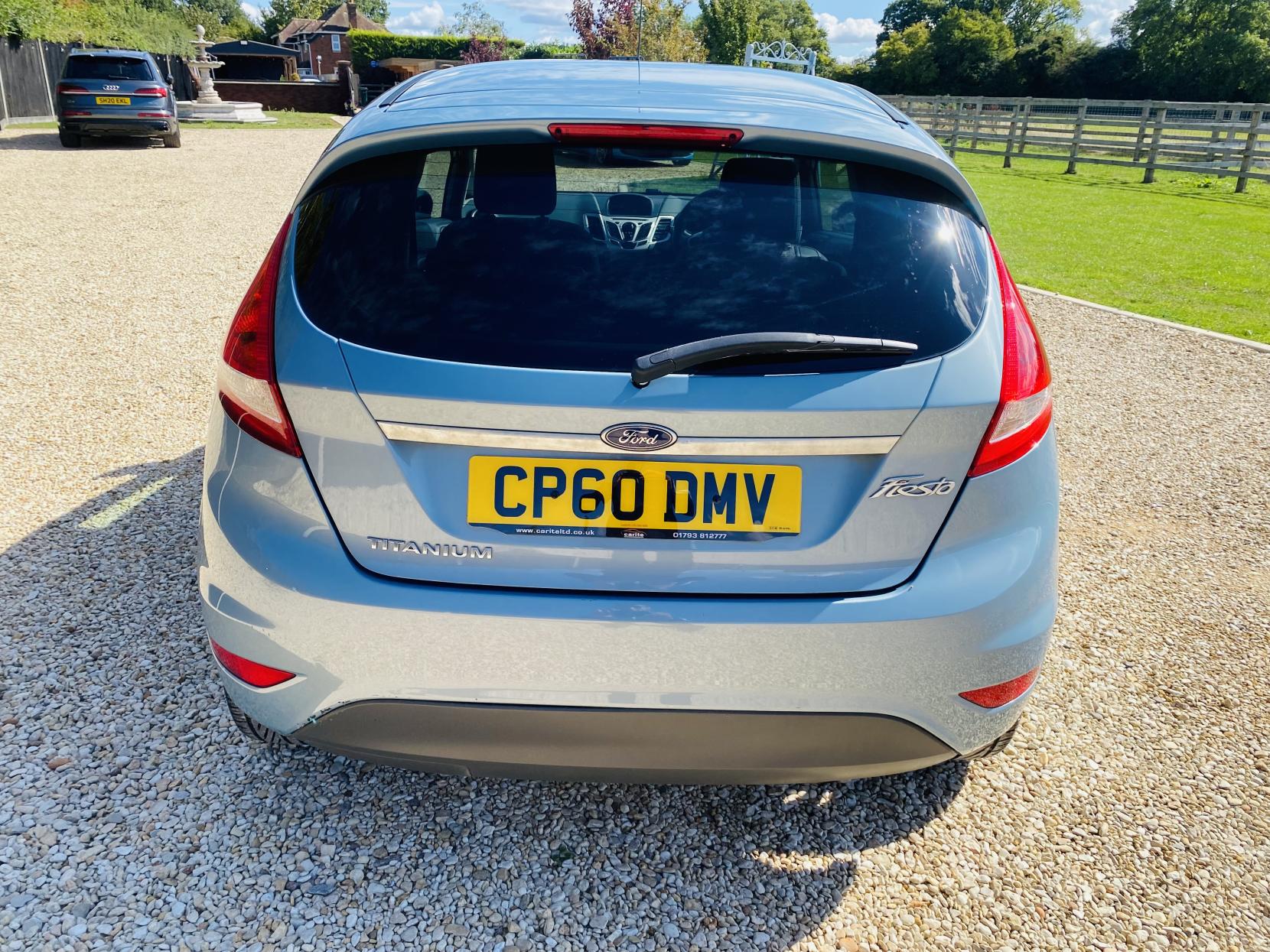 Ford Fiesta 1.4 Titanium Hatchback 3dr Petrol Manual (133 g/km, 94 bhp)