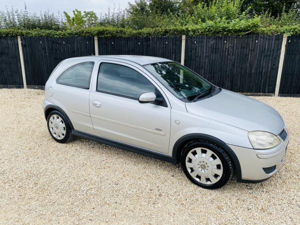 Vauxhall Corsa 1.4i 16v Design Hatchback 3dr Petrol Automatic (a/c) (178 g/km, 89 bhp)