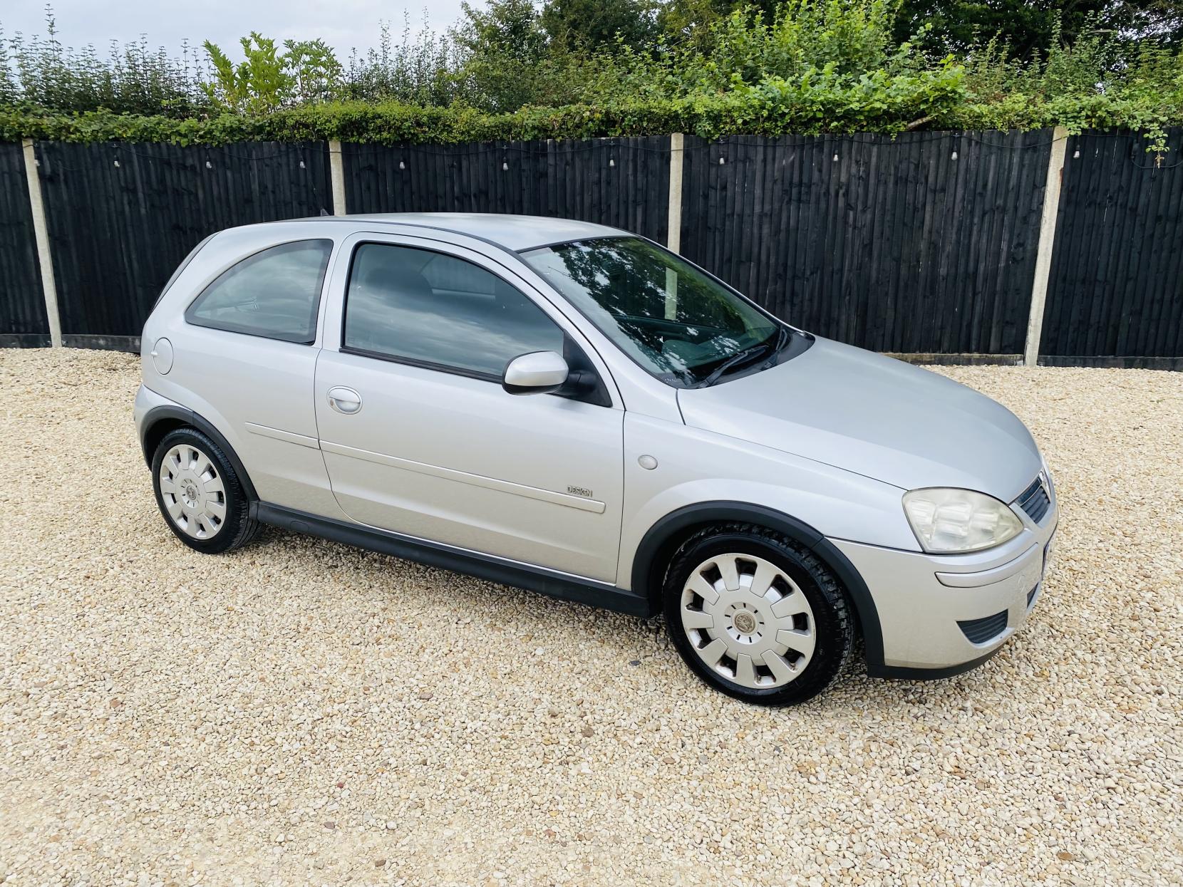 Vauxhall Corsa 1.4i 16v Design Hatchback 3dr Petrol Automatic (a/c) (178 g/km, 89 bhp)