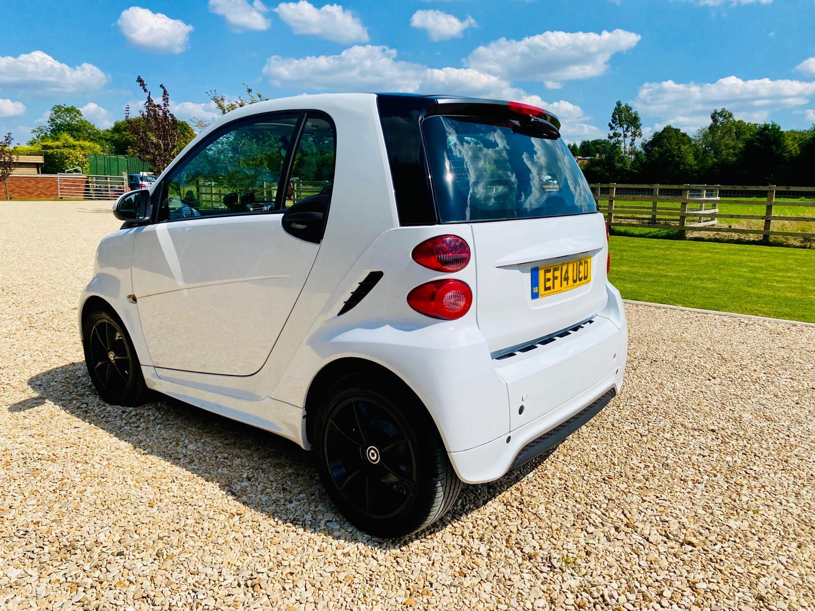 Smart fortwo 1.0 Grandstyle Coupe 2dr Petrol SoftTouch Euro 5 (84 bhp)