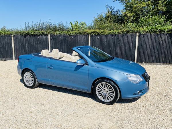 Volkswagen Eos 2.0 TFSI Sport Cabriolet 2dr Petrol DSG Euro 4 (200 ps)