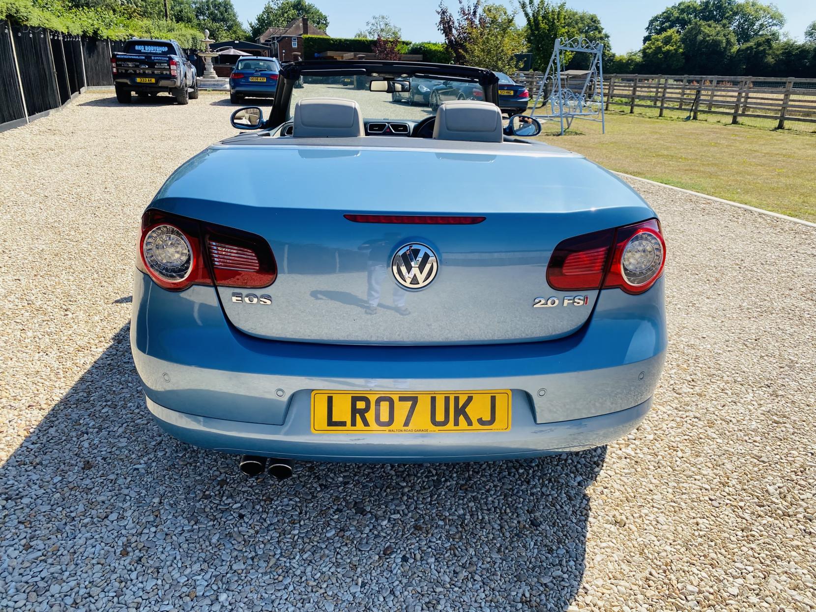 Volkswagen Eos 2.0 TFSI Sport Cabriolet 2dr Petrol DSG Euro 4 (200 ps)