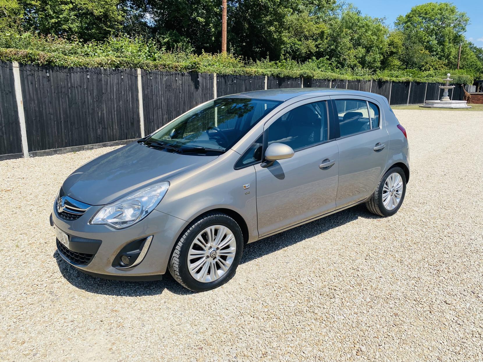 Vauxhall Corsa 1.4 16V SE Hatchback 5dr Petrol Auto Euro 5 (100 ps)