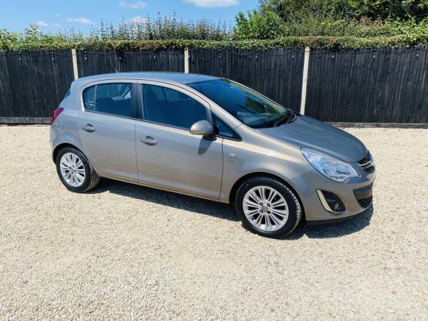 Vauxhall Corsa 1.4 16V SE Hatchback 5dr Petrol Auto Euro 5 (100 ps)