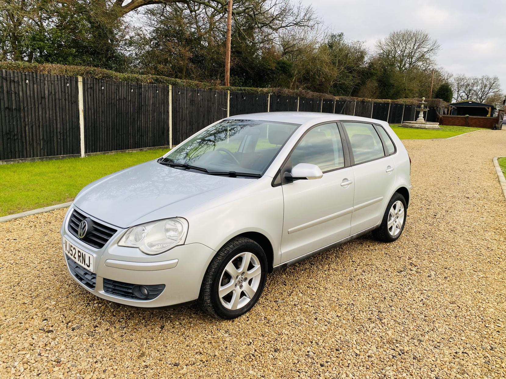 Volkswagen Polo 1.4 SE Hatchback 5dr Petrol Automatic (185 g/km, 74 bhp)