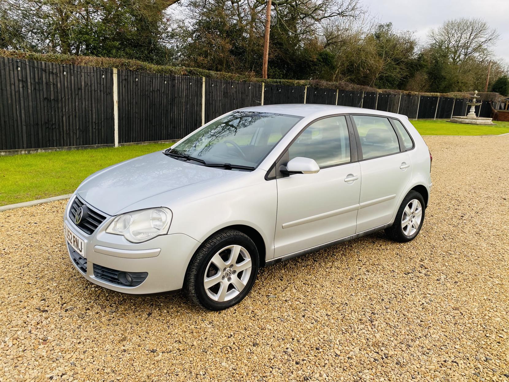 Volkswagen Polo 1.4 SE Hatchback 5dr Petrol Automatic (185 g/km, 74 bhp)