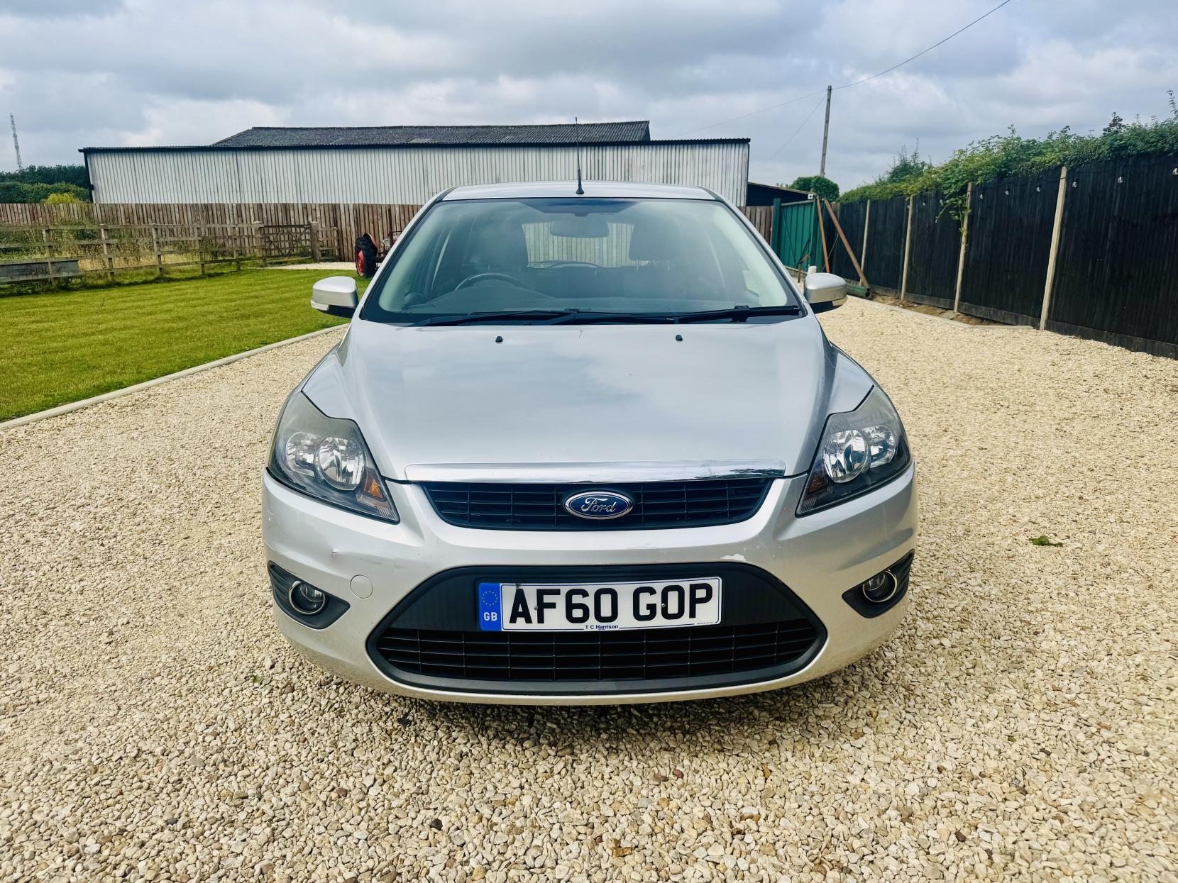 Ford Focus 1.6 Zetec Estate 5dr Petrol Manual (159 g/km, 99 bhp)