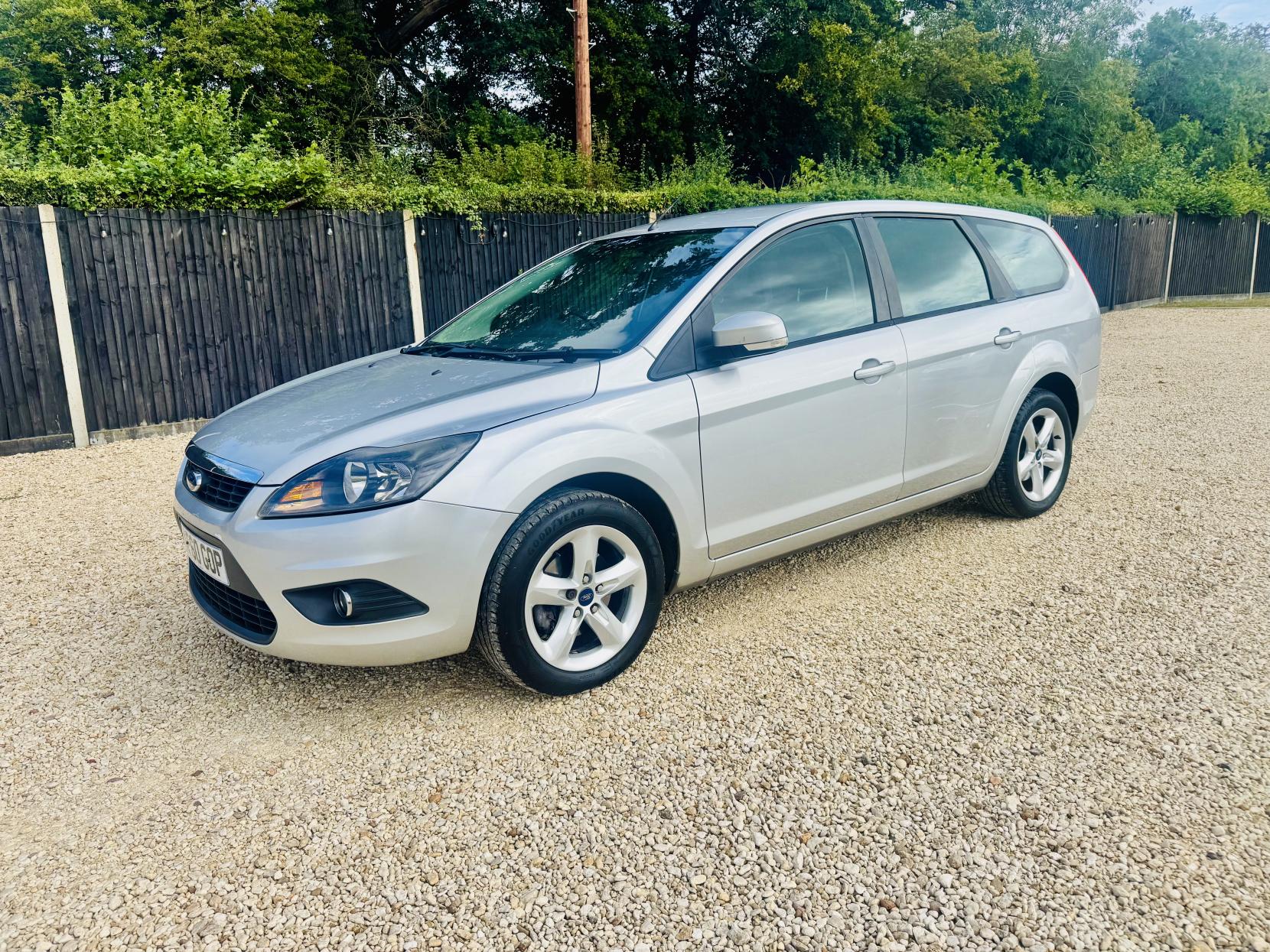 Ford Focus 1.6 Zetec Estate 5dr Petrol Manual (159 g/km, 99 bhp)