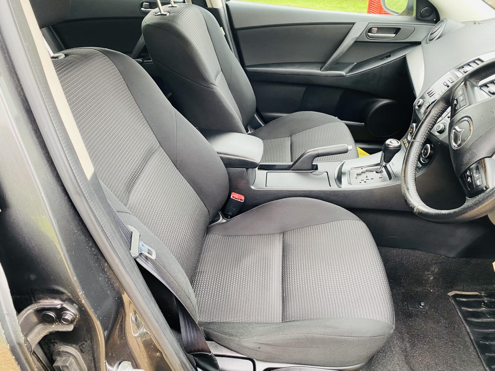 Mazda Mazda3 1.6 Tamura Hatchback 5dr Petrol Auto Euro 5 (105 ps)