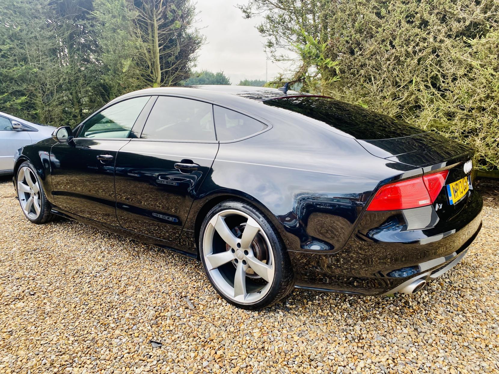 Audi A7 3.0 TDI V6 Black Edition Sportback 5dr Diesel S Tronic quattro Euro 5 (s/s) (204 ps)