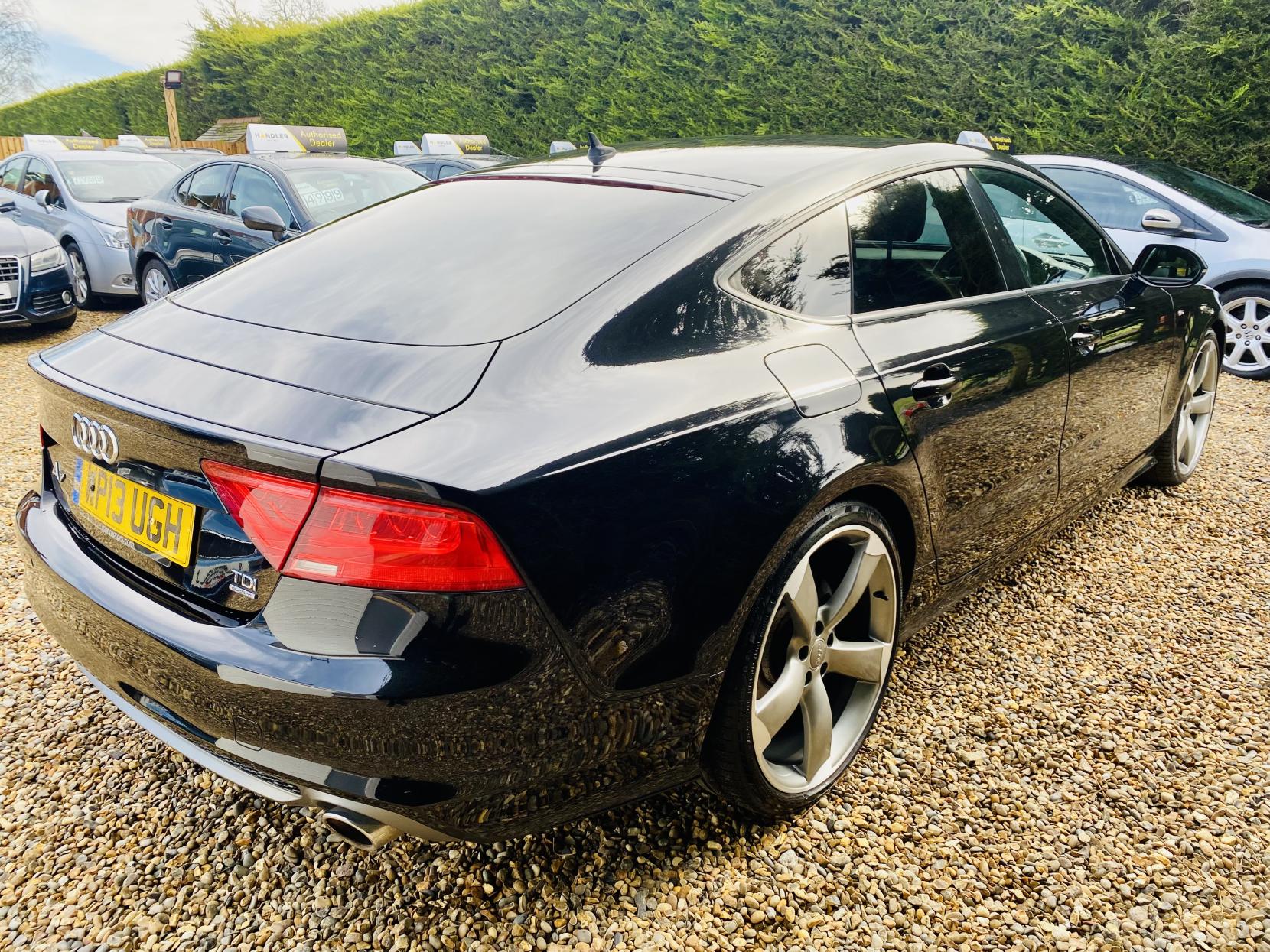 Audi A7 3.0 TDI V6 Black Edition Sportback 5dr Diesel S Tronic quattro Euro 5 (s/s) (204 ps)