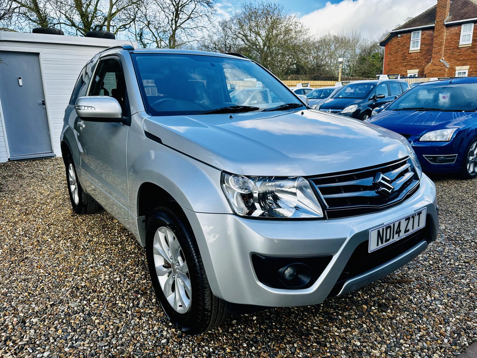 Suzuki Grand Vitara 1.6 VVT SZ4 SUV 3dr Petrol Manual 4WD Euro 5 (106 ps)