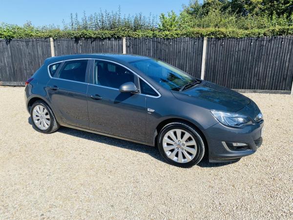 Vauxhall Astra 1.6i Elite Hatchback 5dr Petrol Manual Euro 6 (115 ps)