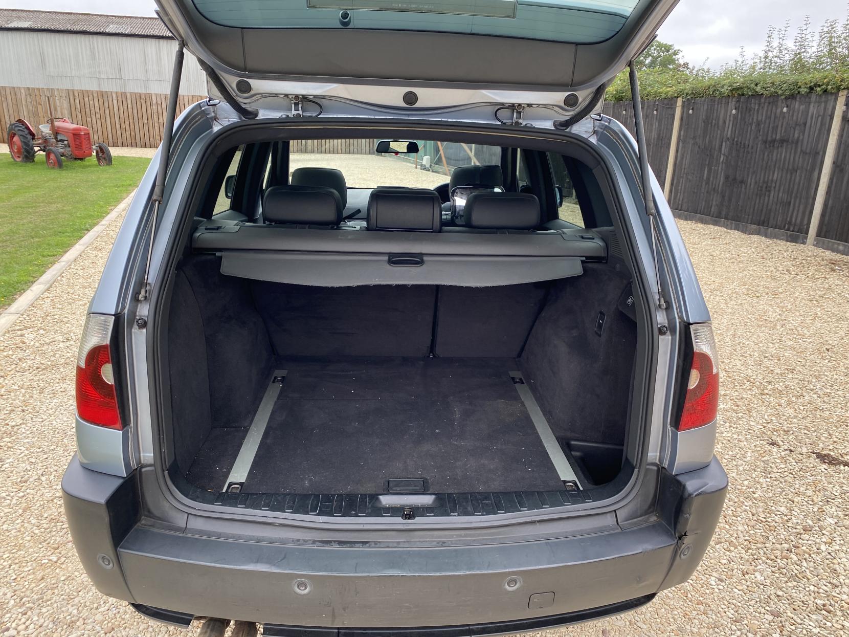 BMW X3 2.5i Sport SUV 5dr Petrol Auto 4WD Euro 3 (192 bhp)