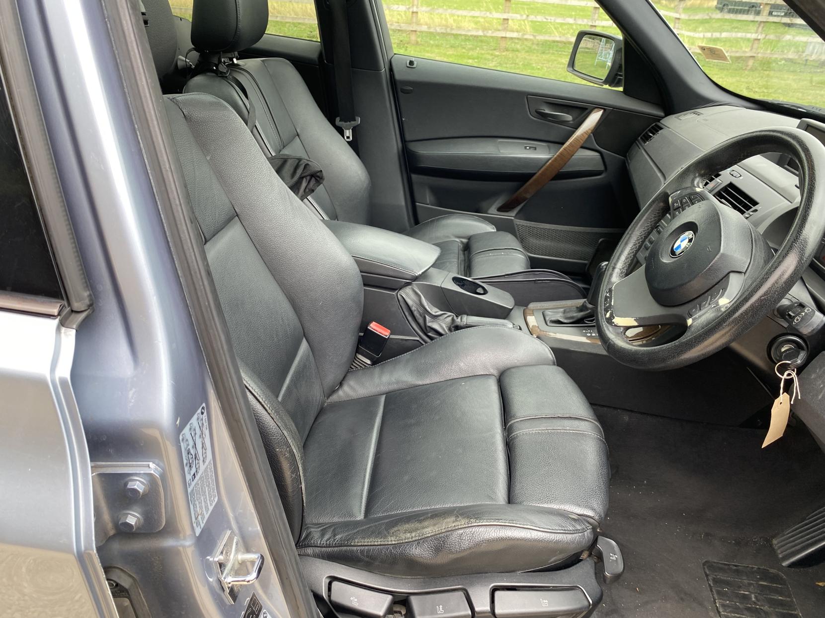 BMW X3 2.5i Sport SUV 5dr Petrol Auto 4WD Euro 3 (192 bhp)
