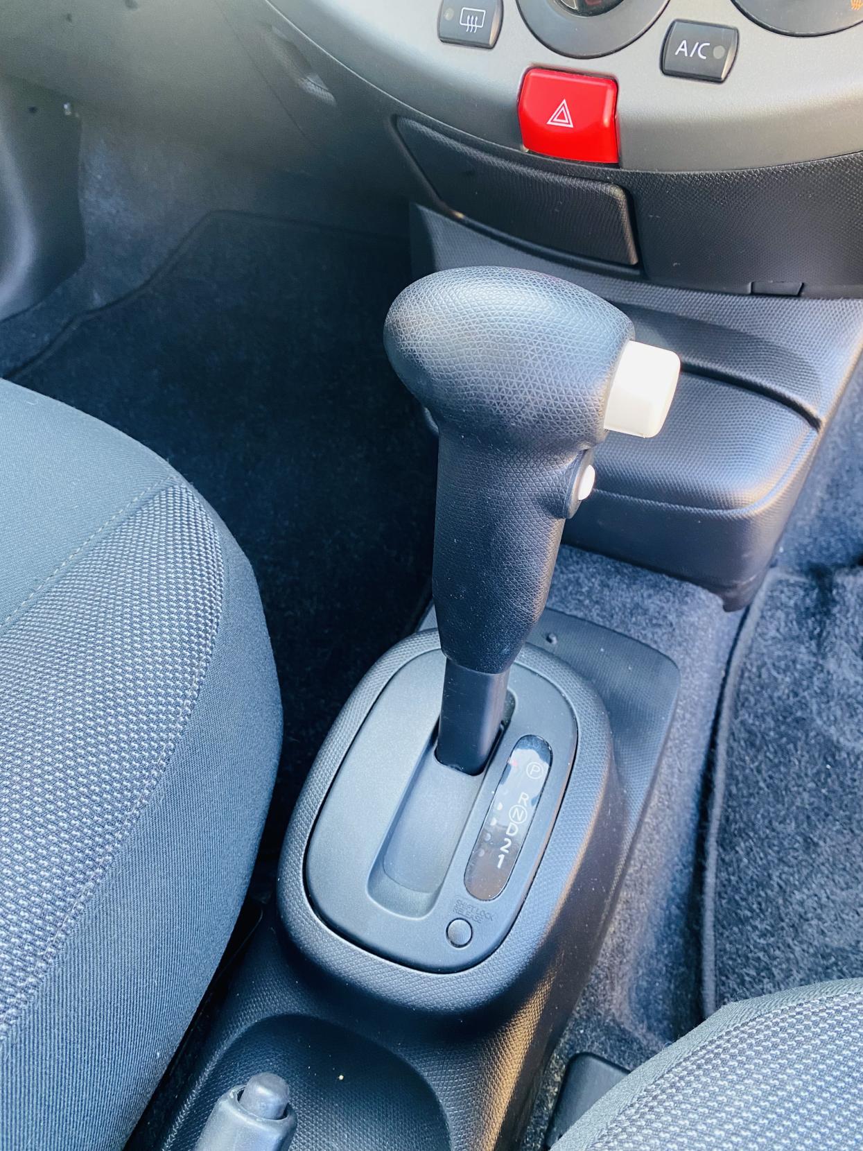 Nissan Micra 1.2 16v URBIS Hatchback 5dr Petrol Automatic (161 g/km, 79 bhp)