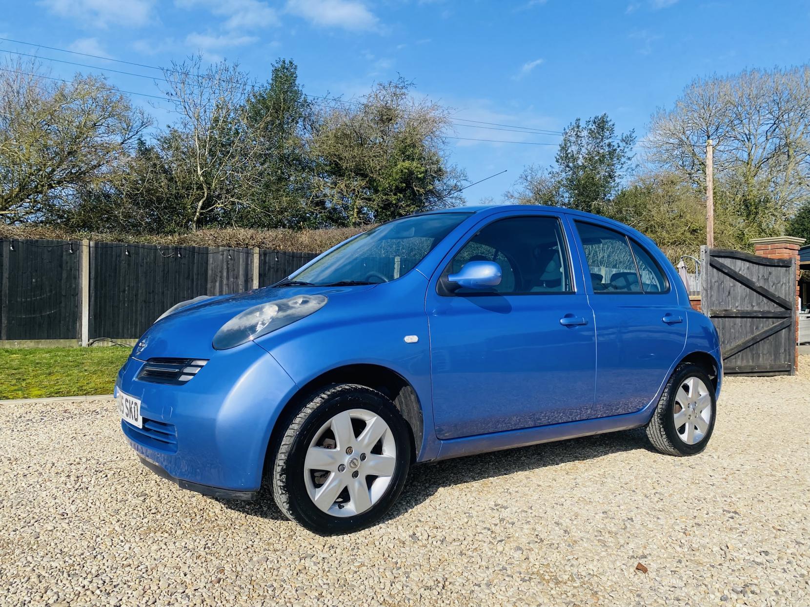 Nissan Micra 1.2 16v URBIS Hatchback 5dr Petrol Automatic (161 g/km, 79 bhp)