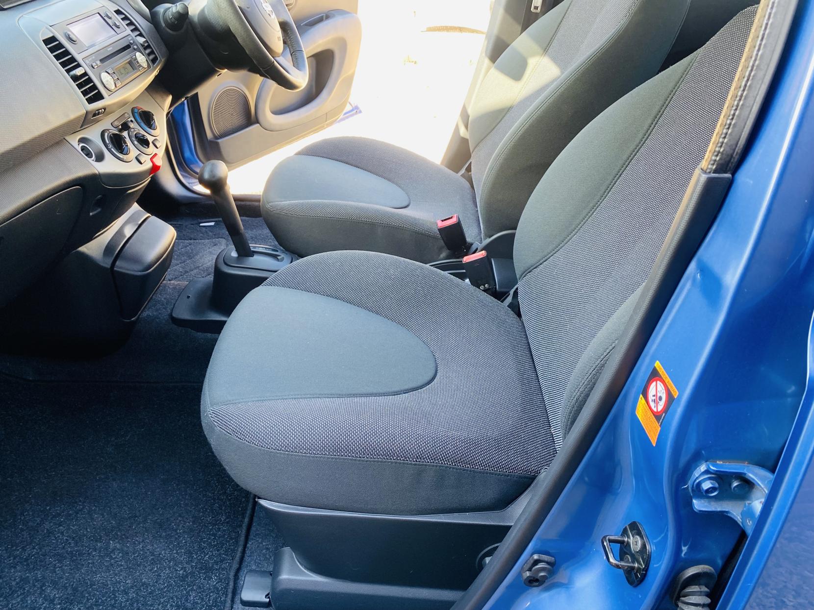 Nissan Micra 1.2 16v URBIS Hatchback 5dr Petrol Automatic (161 g/km, 79 bhp)