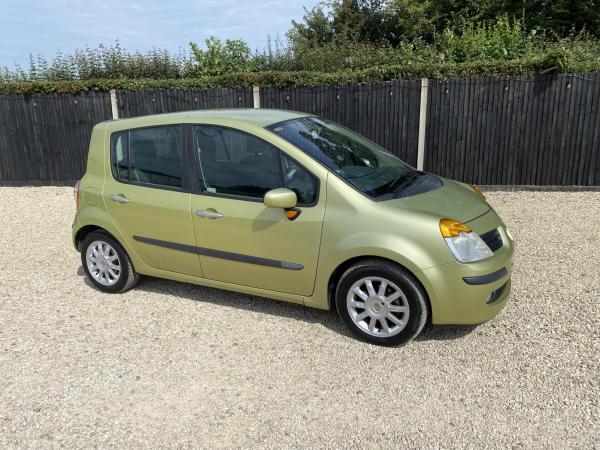 Renault Modus 1.6 16v Dynamique Hatchback 5dr Petrol Automatic (185 g/km, 110 bhp)