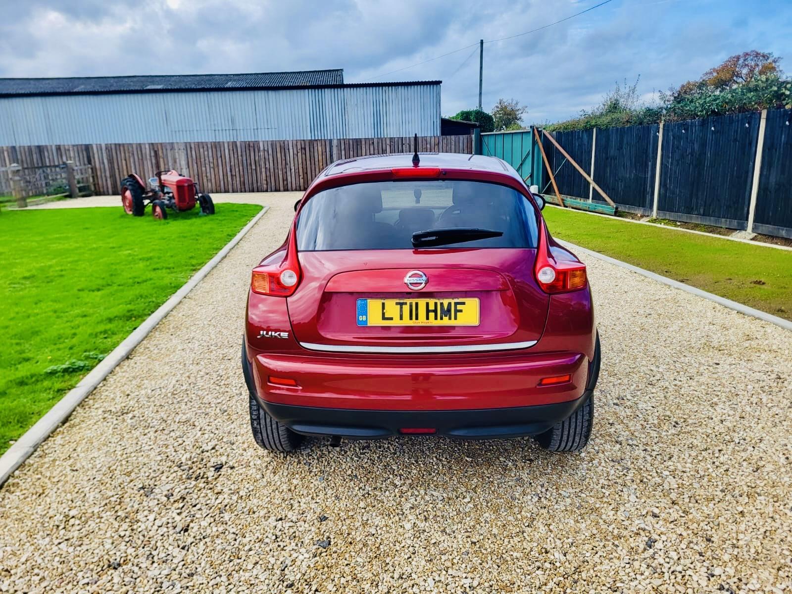 Nissan Juke 1.6 Tekna SUV 5dr Petrol Manual Euro 5 (117 ps)