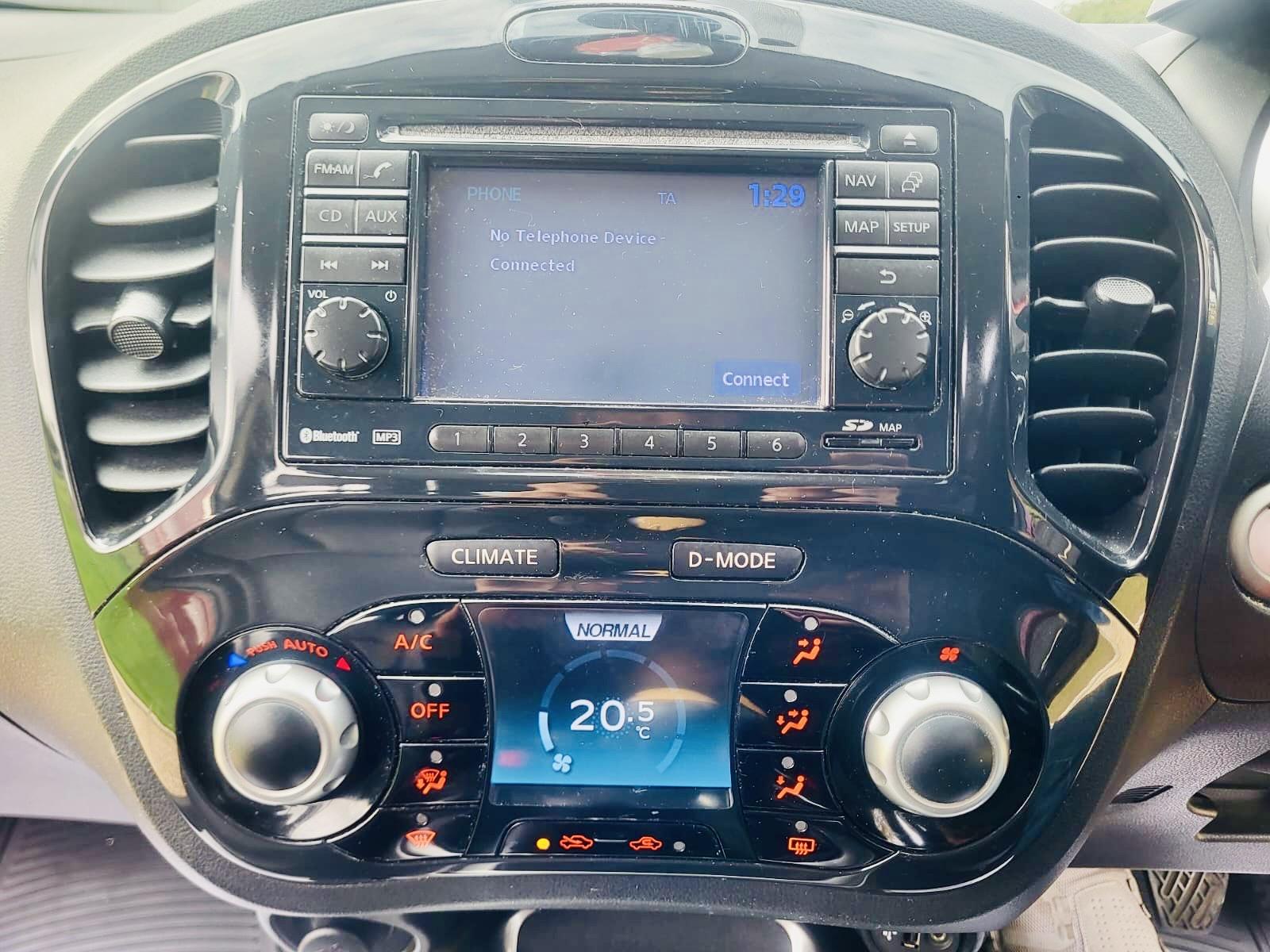 Nissan Juke 1.6 Tekna SUV 5dr Petrol Manual Euro 5 (117 ps)