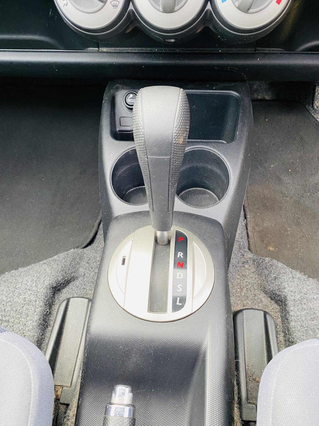 Honda Jazz 1.4 i-DSI SE Hatchback 5dr Petrol CVT-7 (139 g/km, 82 bhp)