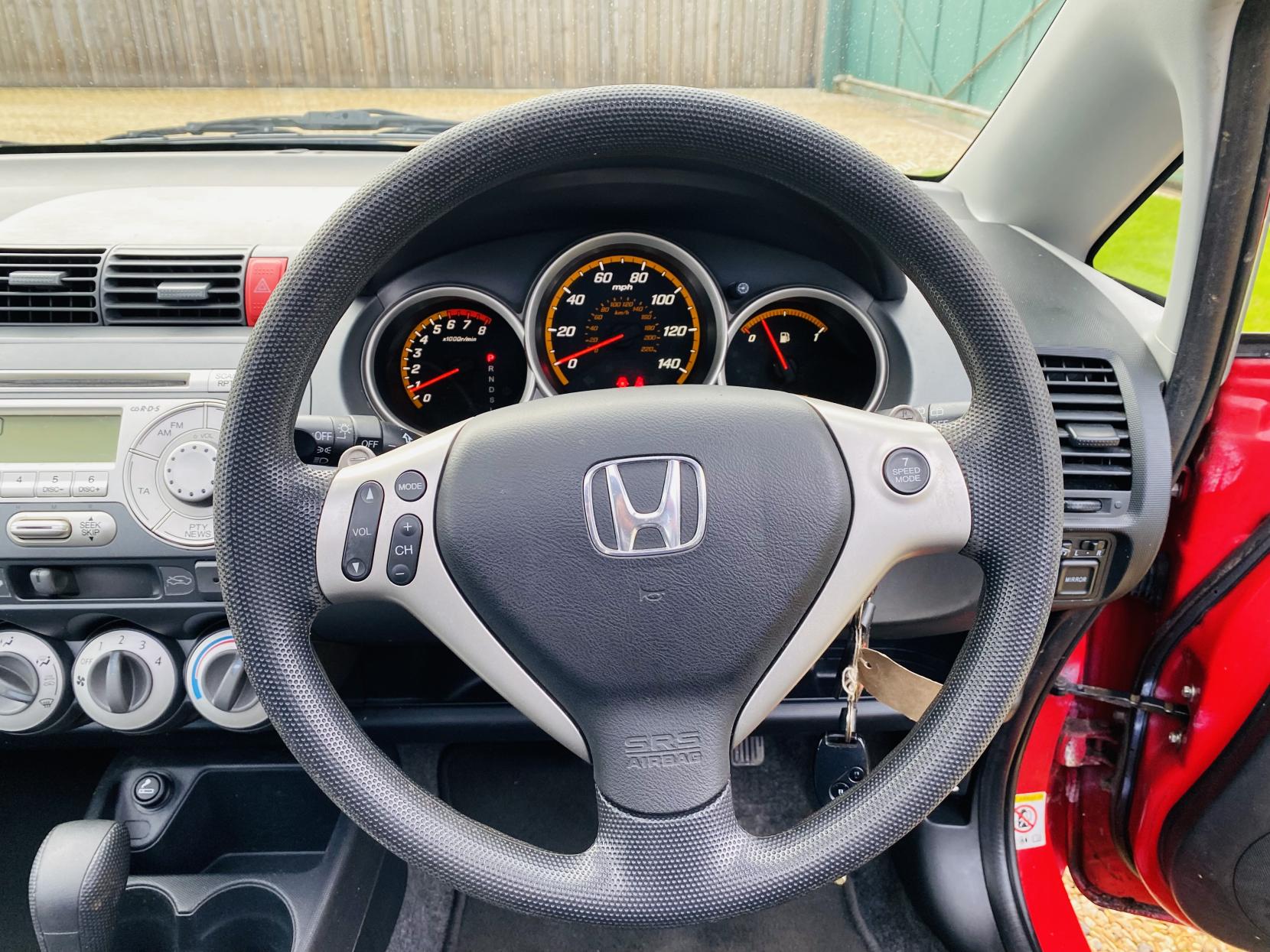 Honda Jazz 1.4 i-DSI SE Hatchback 5dr Petrol CVT-7 (139 g/km, 82 bhp)