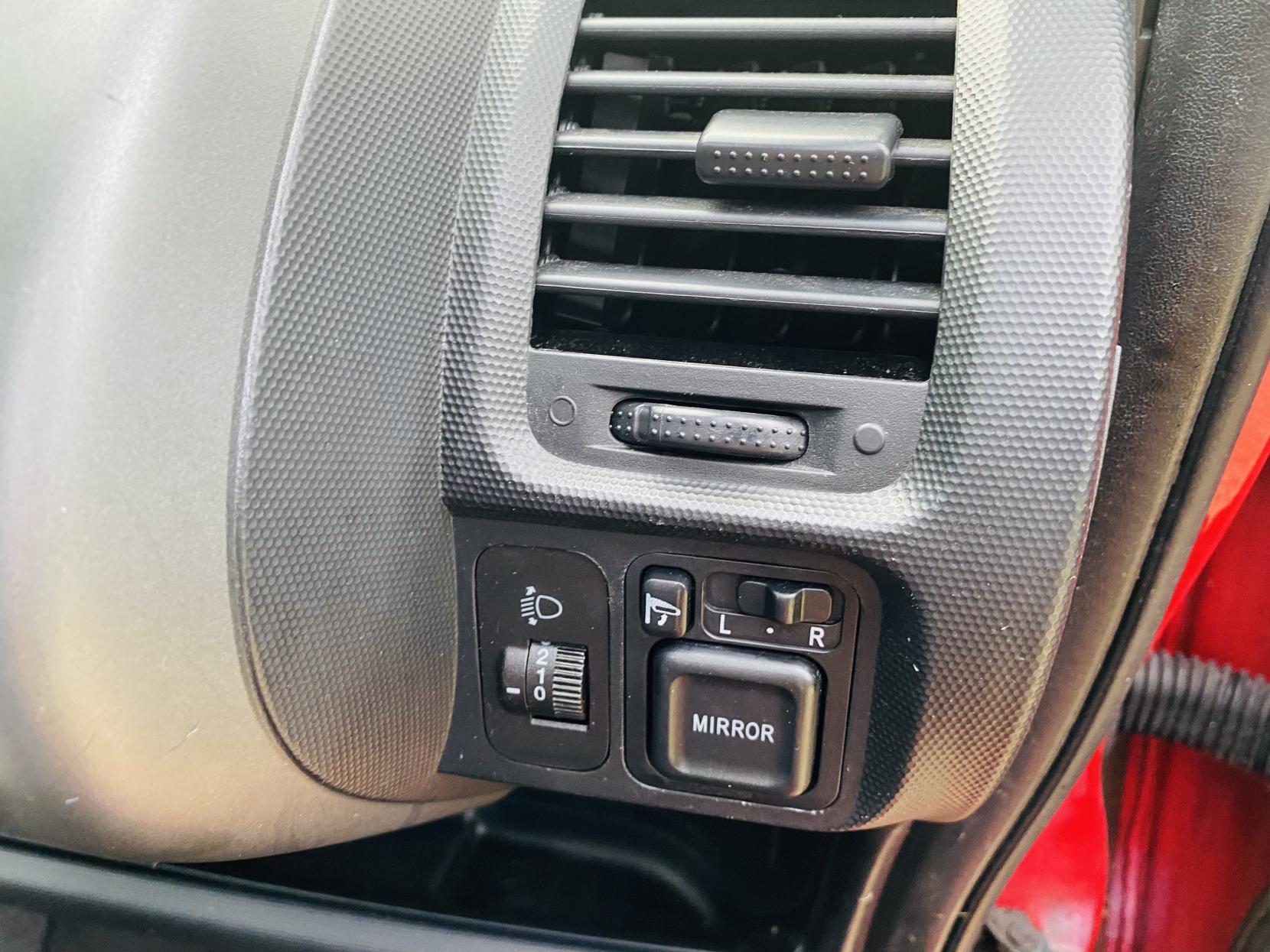 Honda Jazz 1.4 i-DSI SE Hatchback 5dr Petrol CVT-7 (139 g/km, 82 bhp)