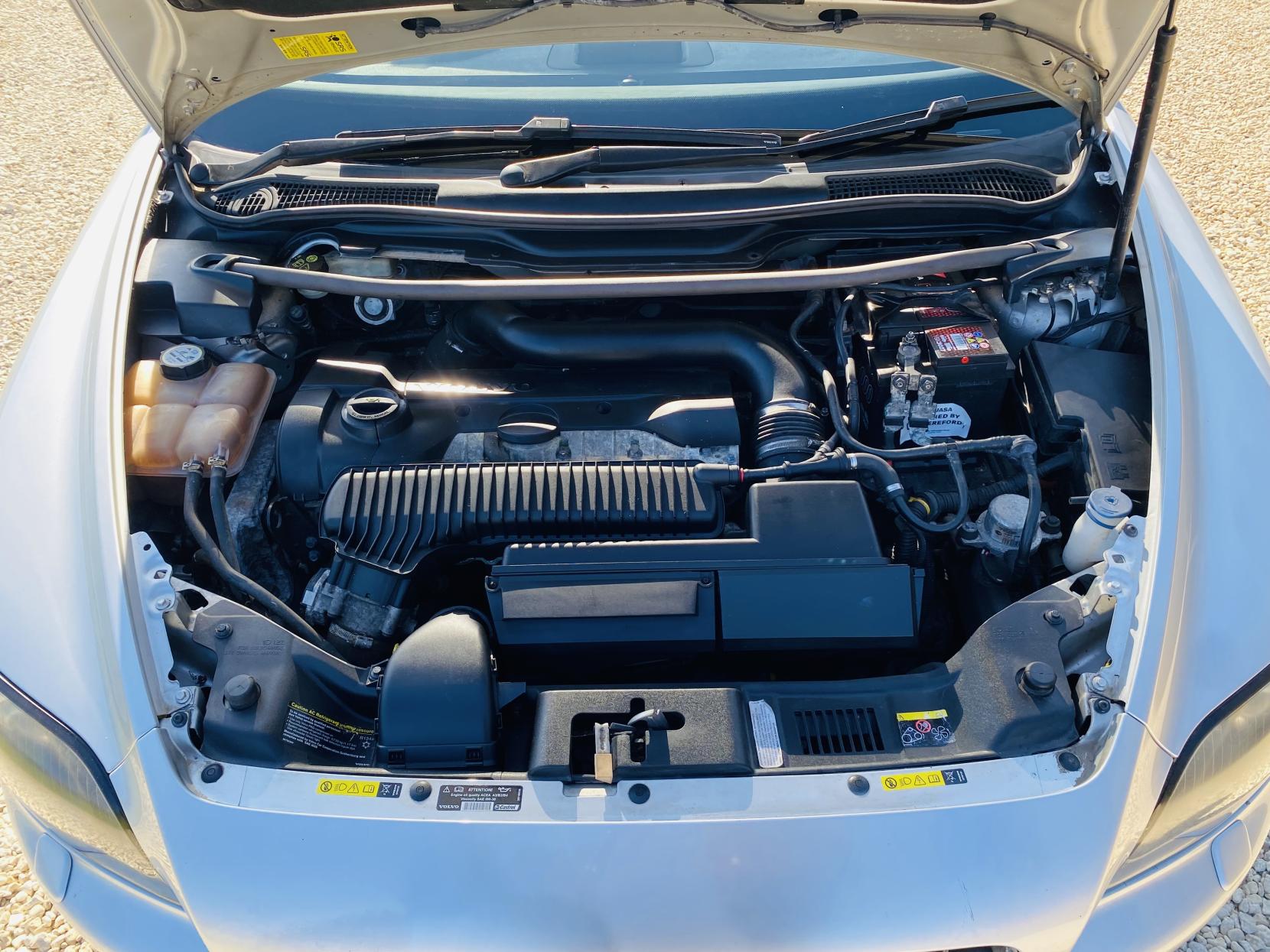 Volvo C70 2.5 T5 SE Lux Convertible 2dr Petrol Manual (217 g/km, 220 bhp)