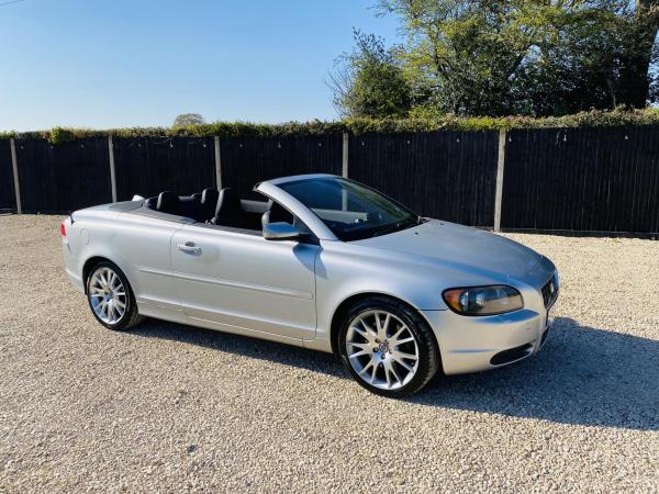 Volvo C70 2.5 T5 SE Lux Convertible 2dr Petrol Manual (217 g/km, 220 bhp)