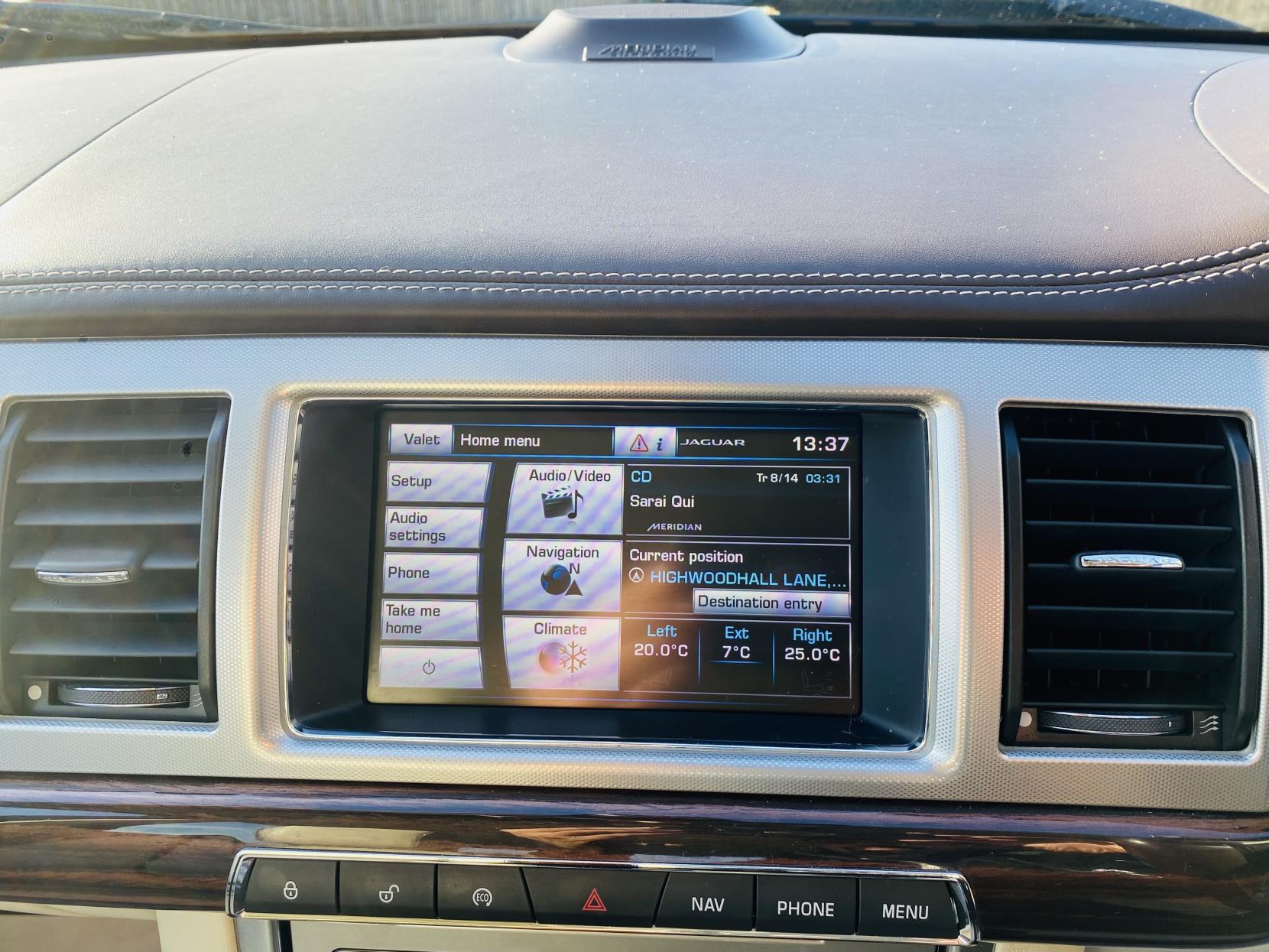 Jaguar XF 2.2d Portfolio Saloon 4dr Diesel Auto Euro 5 (s/s) (200 ps)