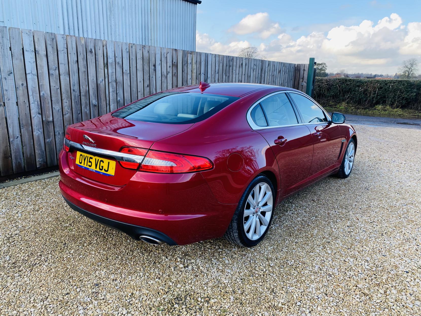 Jaguar XF 2.2d Portfolio Saloon 4dr Diesel Auto Euro 5 (s/s) (200 ps)