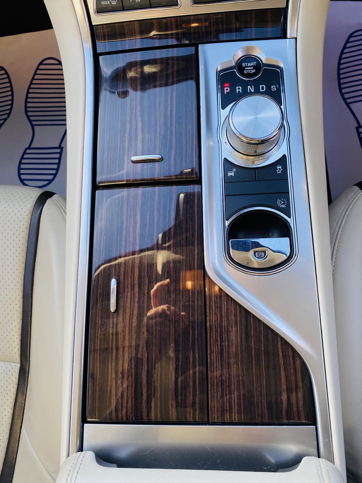 Jaguar XF 2.2d Portfolio Saloon 4dr Diesel Auto Euro 5 (s/s) (200 ps)