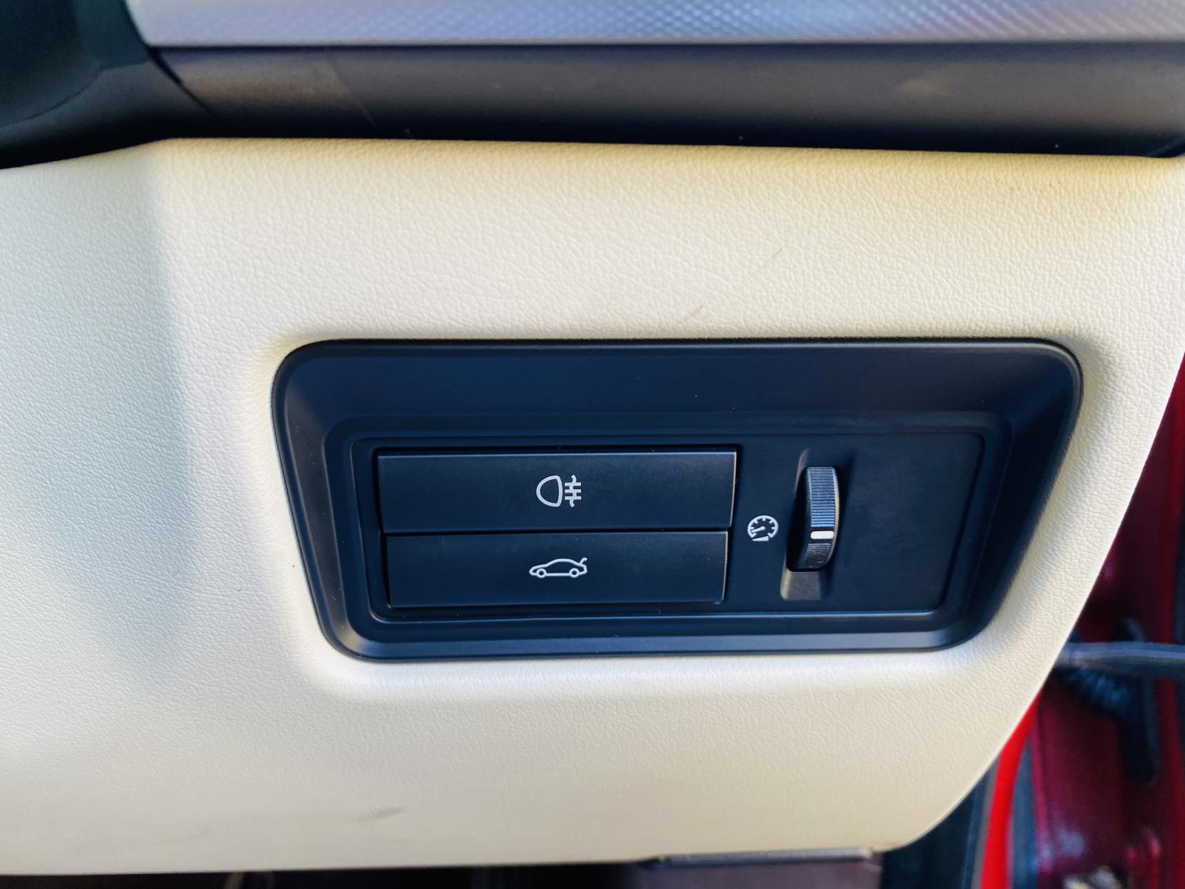 Jaguar XF 2.2d Portfolio Saloon 4dr Diesel Auto Euro 5 (s/s) (200 ps)