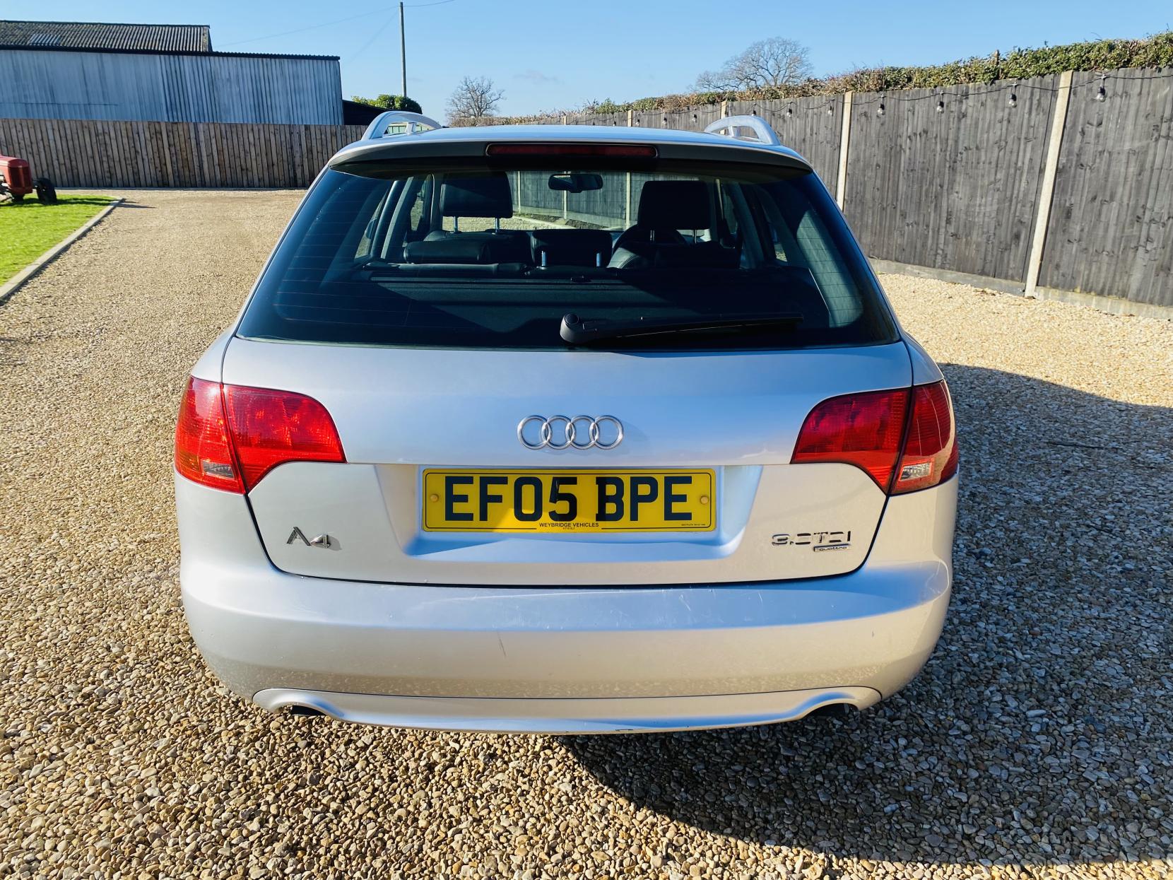 Audi A4 Avant 3.0 TDI S line Estate 5dr Diesel Manual quattro (212 g/km, 215 bhp)