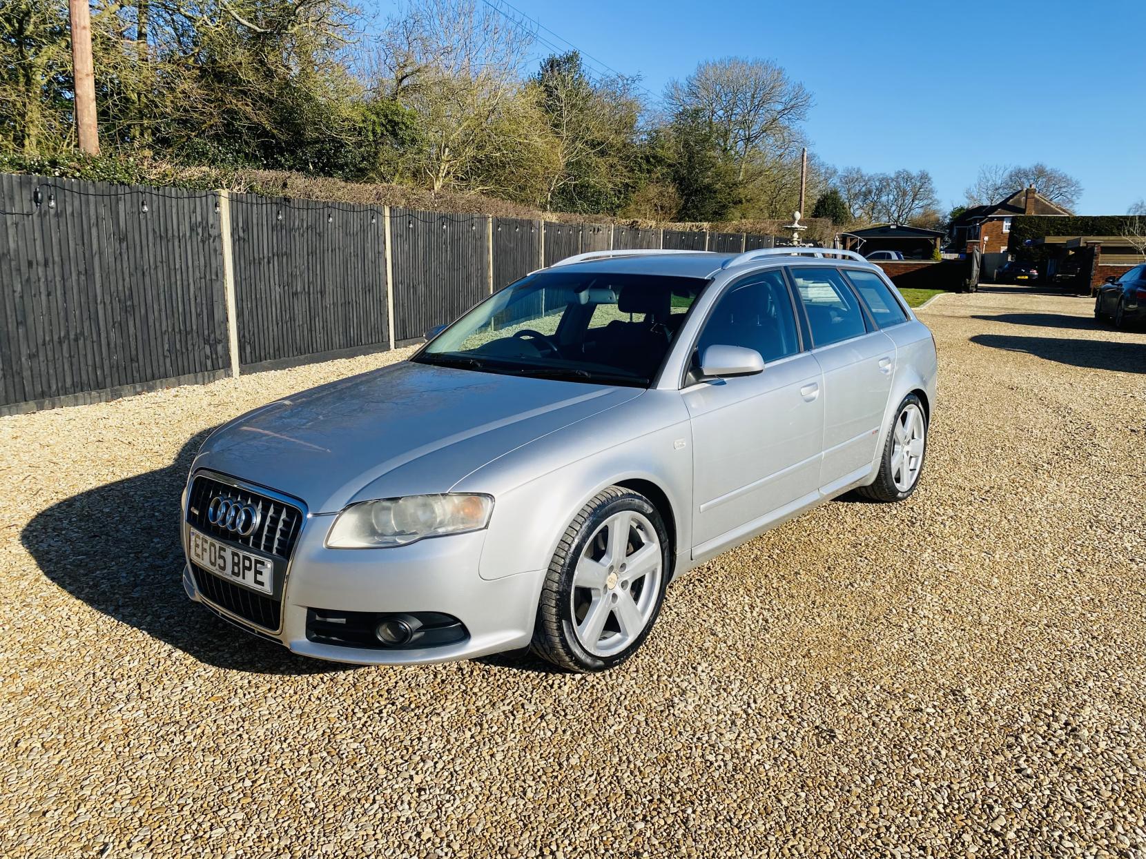 Audi A4 Avant 3.0 TDI S line Estate 5dr Diesel Manual quattro (212 g/km, 215 bhp)