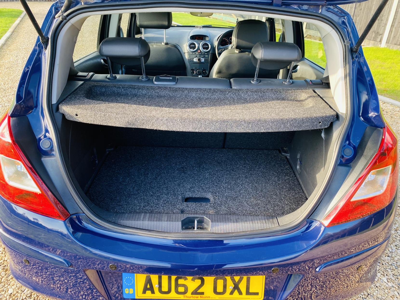 Vauxhall Corsa 1.4 16V SE Hatchback 5dr Petrol Auto Euro 5 (100 ps)