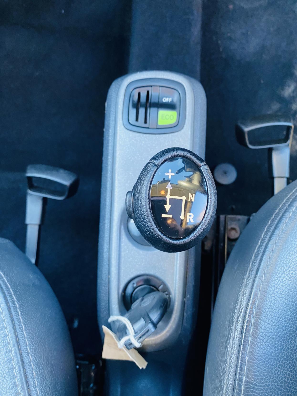 Smart fortwo 1.0 MHD Passion Coupe 2dr Petrol SoftTouch Euro 5 (s/s) (71 bhp)