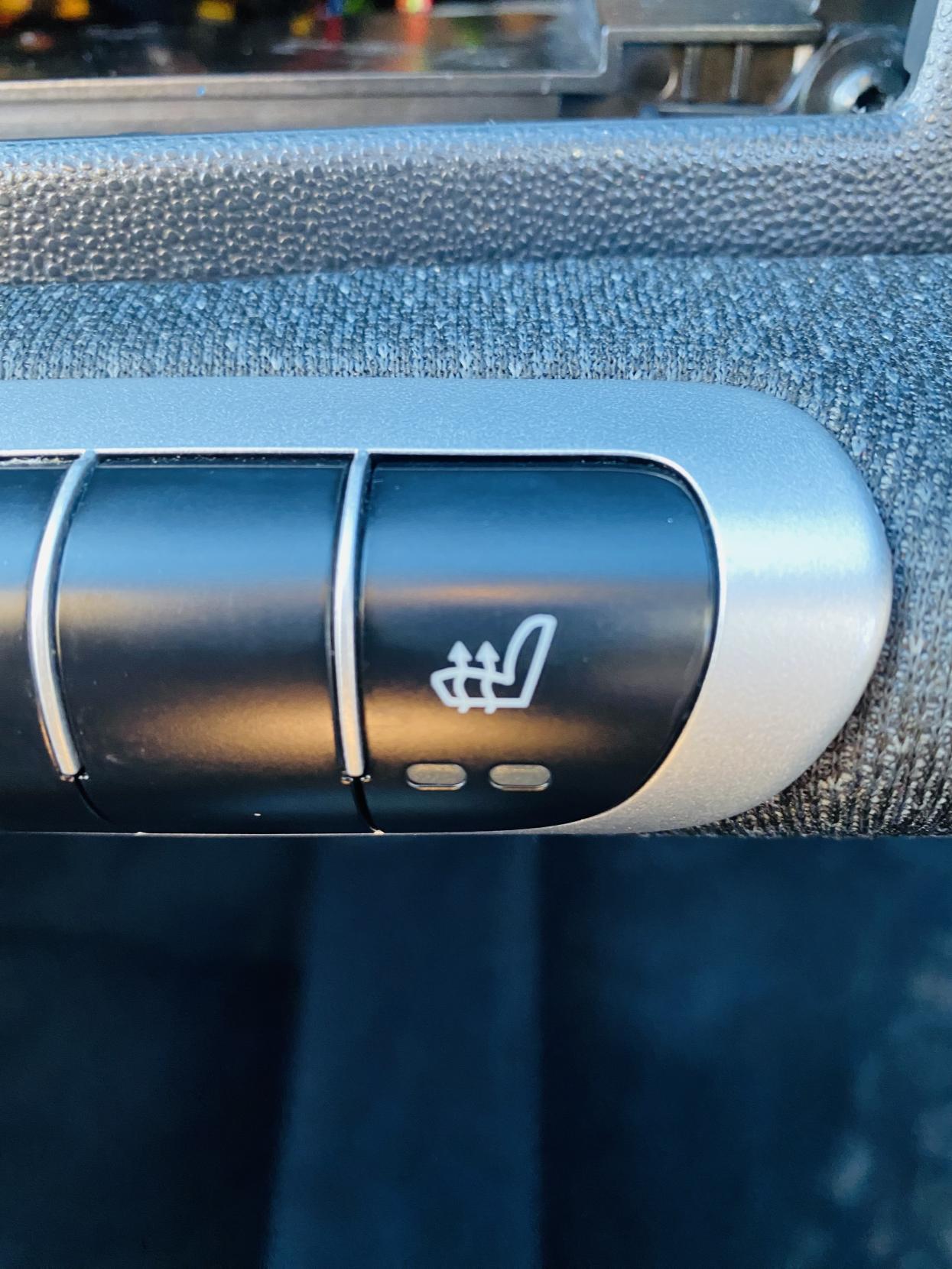 Smart fortwo 1.0 MHD Passion Coupe 2dr Petrol SoftTouch Euro 5 (s/s) (71 bhp)