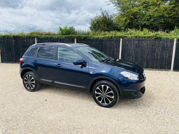 Nissan Qashqai 1.6 n-tec SUV 5dr Petrol Manual 2WD Euro 5 (117 ps)